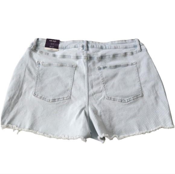 HIGH-RISE SLIM FIT MIDI SHORTS SZ 26 NWT - Picture 4 of 5